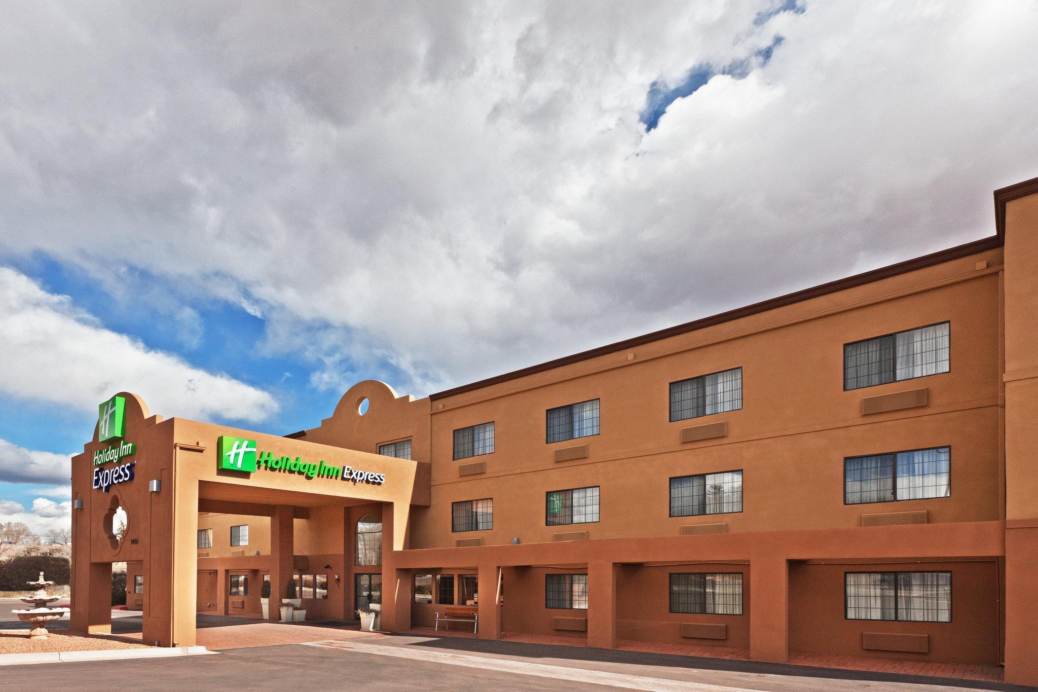 Ramada By Wyndham Santa Fe Hotel Kültér fotó